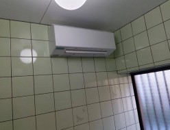 浴室暖房乾燥機